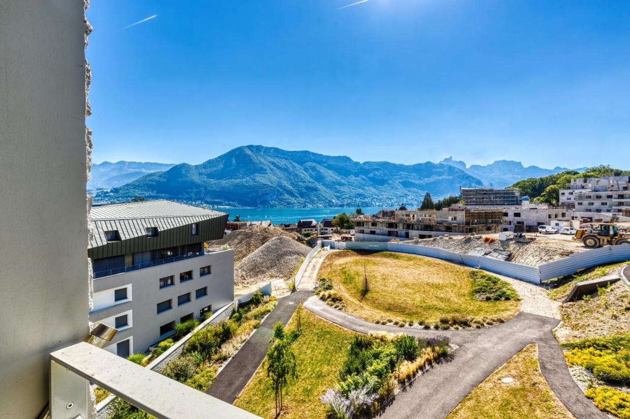 Le Panorama Du Lac Annecy Luaran gambar